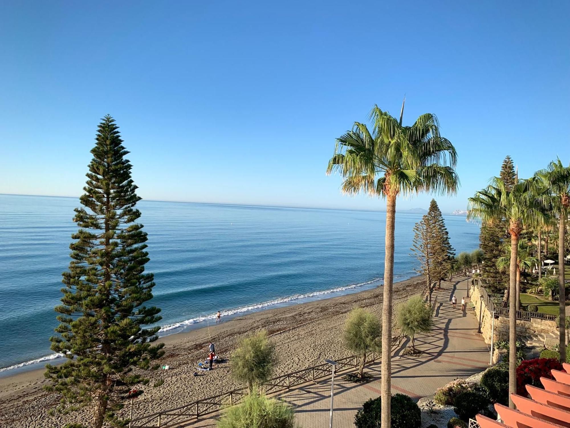 Penthouse On The Beachfront Estepona Exterior foto